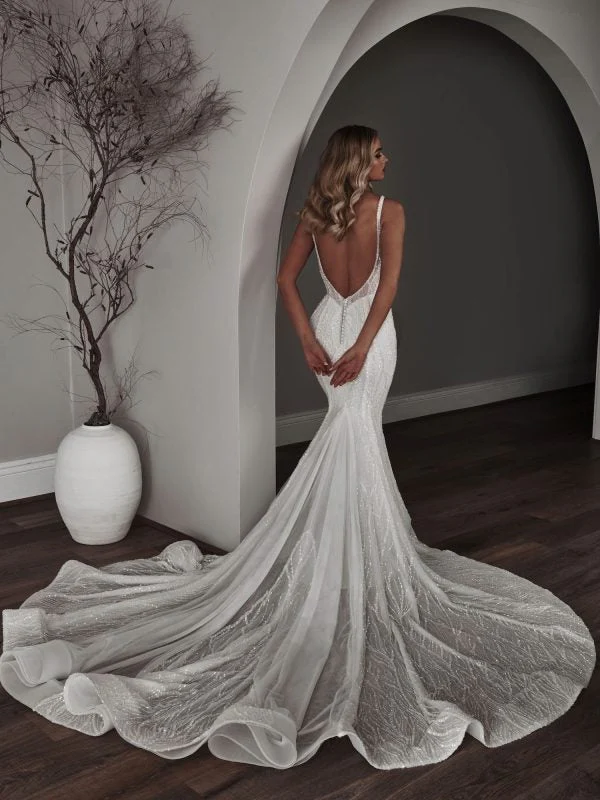 Astrid with Veil - Image 2