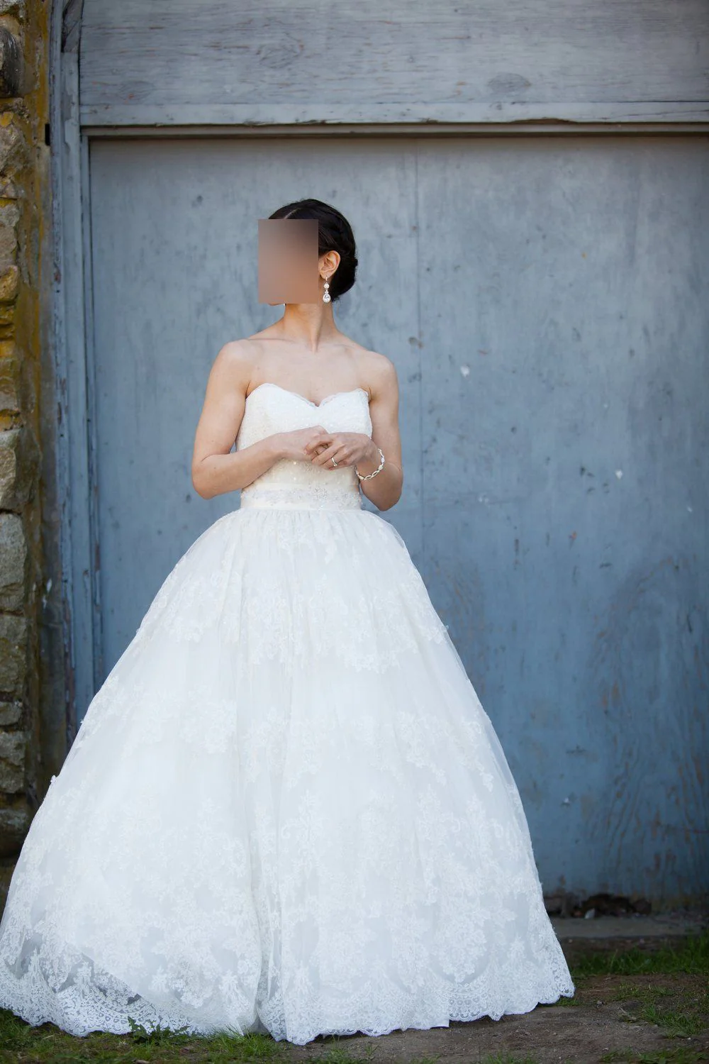 Ballgown with Veil - Image 3