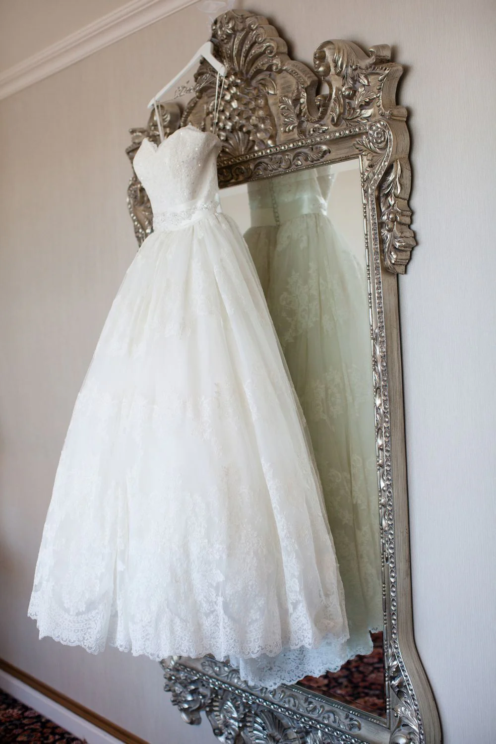 Ballgown with Veil - Image 7