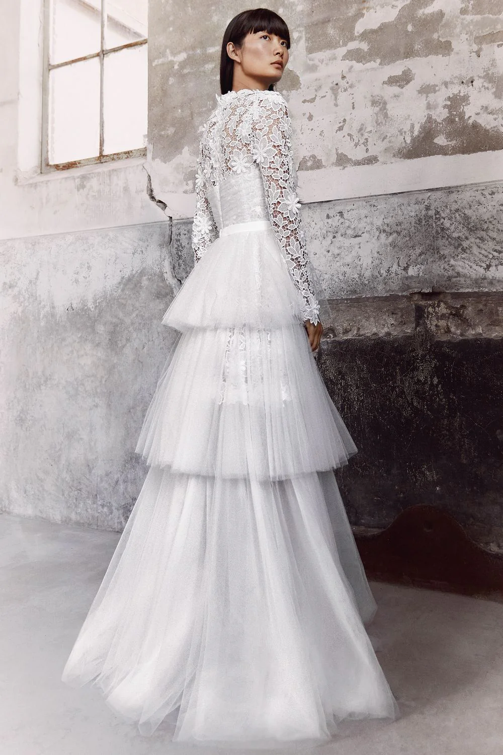 BLOOMING LACE TIERED GOWN - Image 2