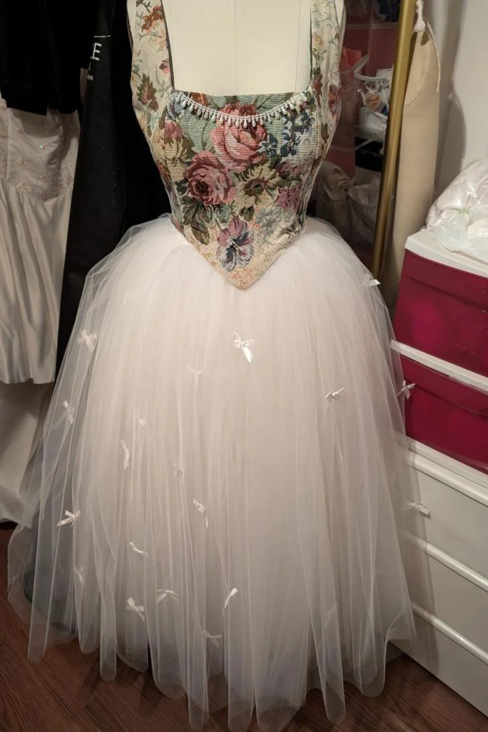 Bow Skirt - Image 5