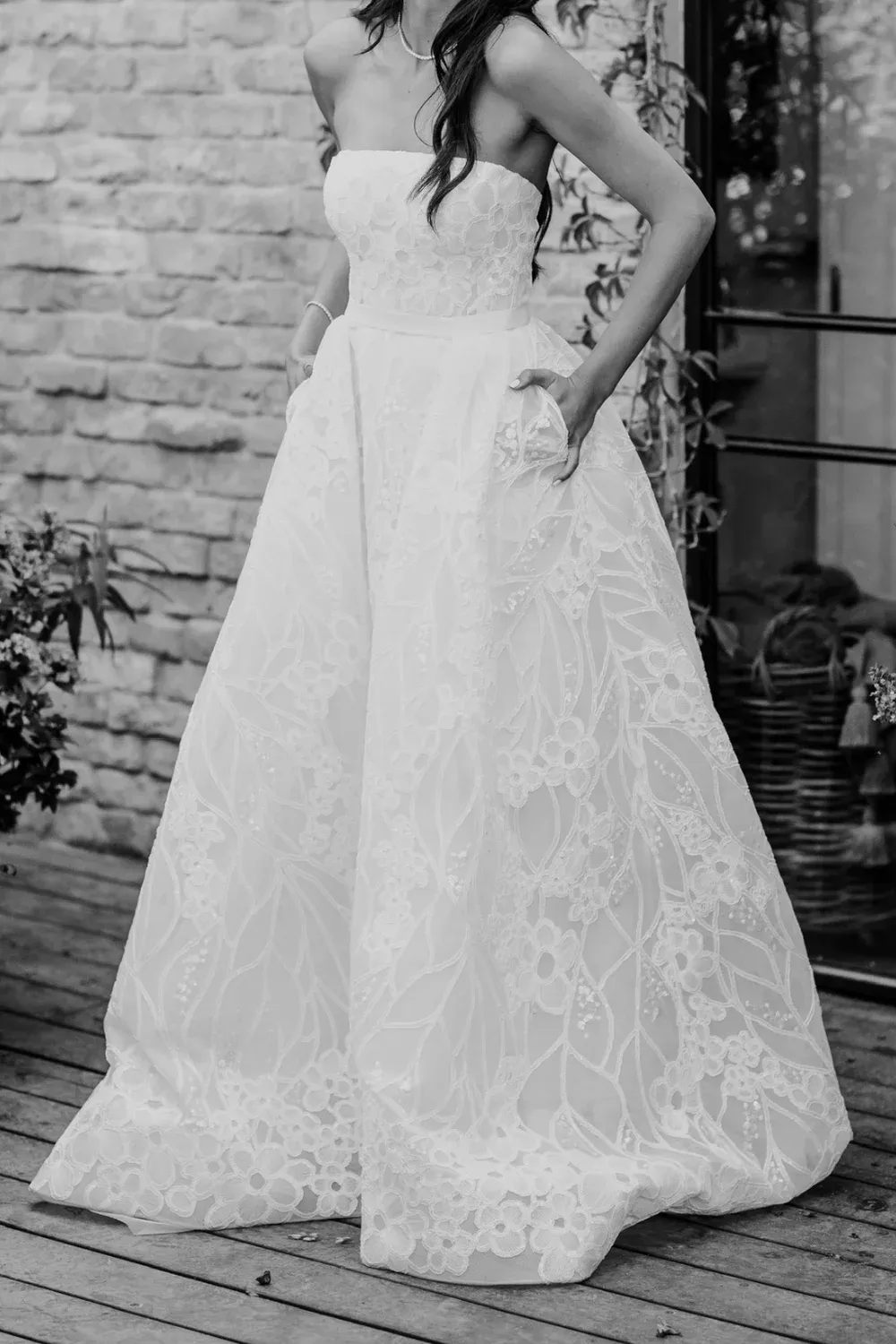 Bridal Gown Spring 2023 with Veil - Image 5