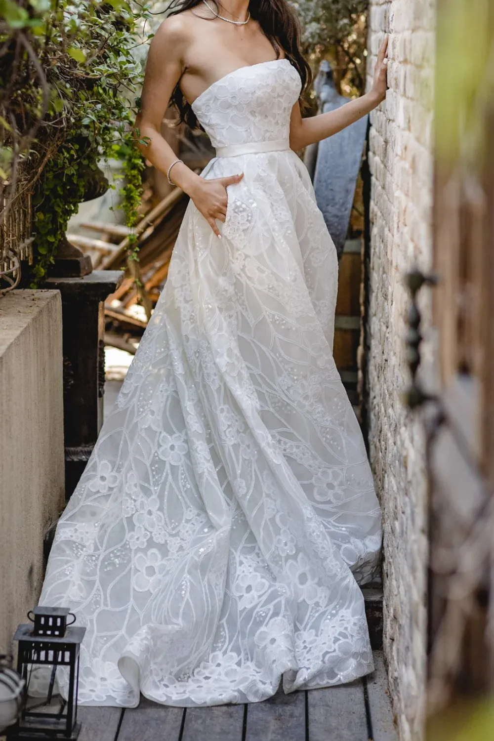 Bridal Gown Spring 2023 with Veil - Image 6