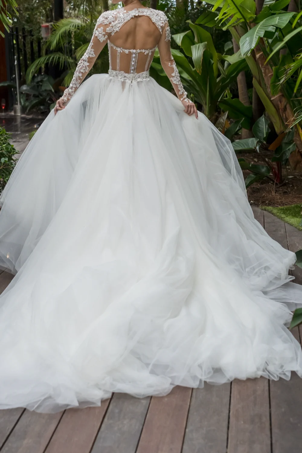 Cali Gown with Overskirt - Image 5