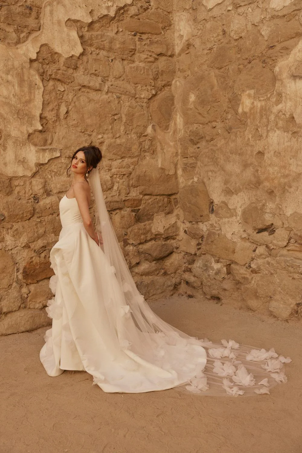 Carlotta - Image 3
