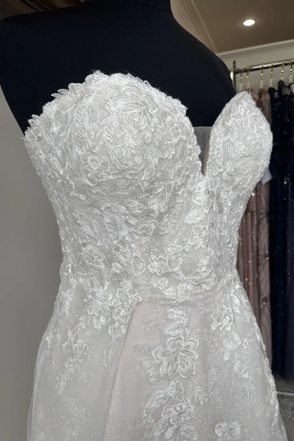 Chelsea - Image 7