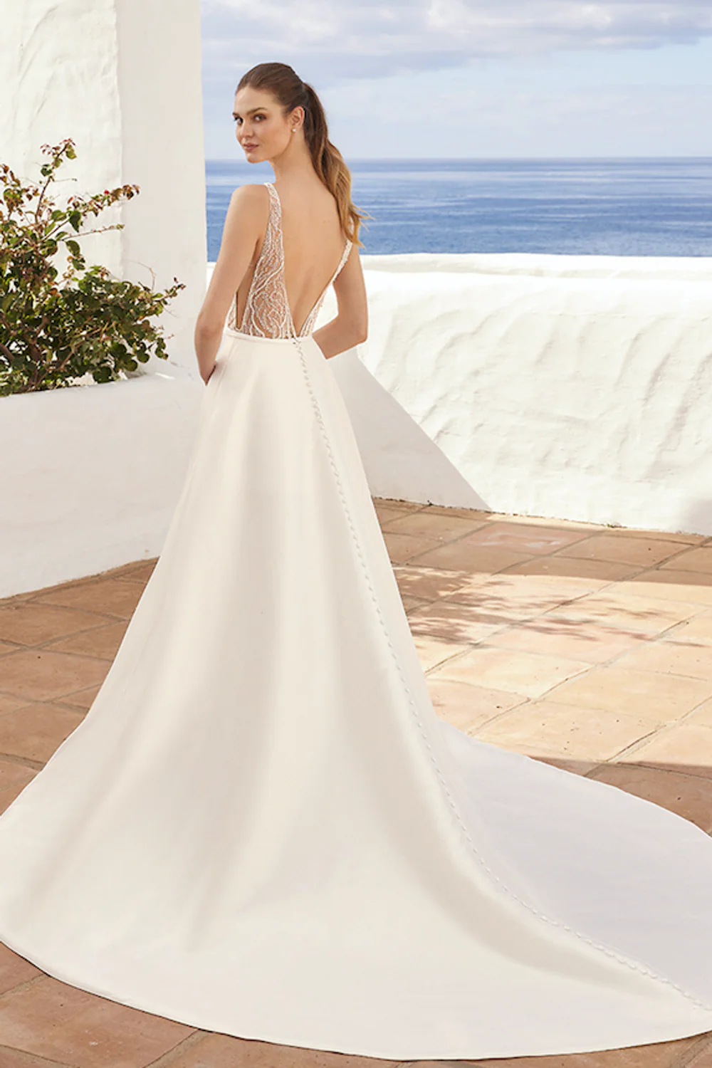 Christina - Image 4