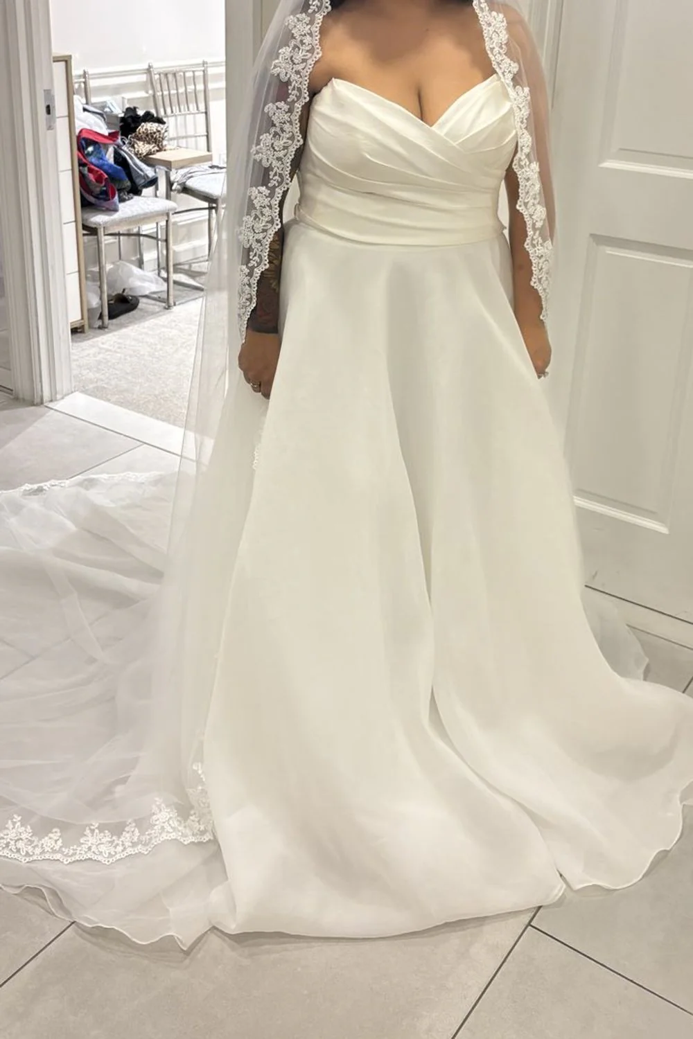Couture gown - Image 2