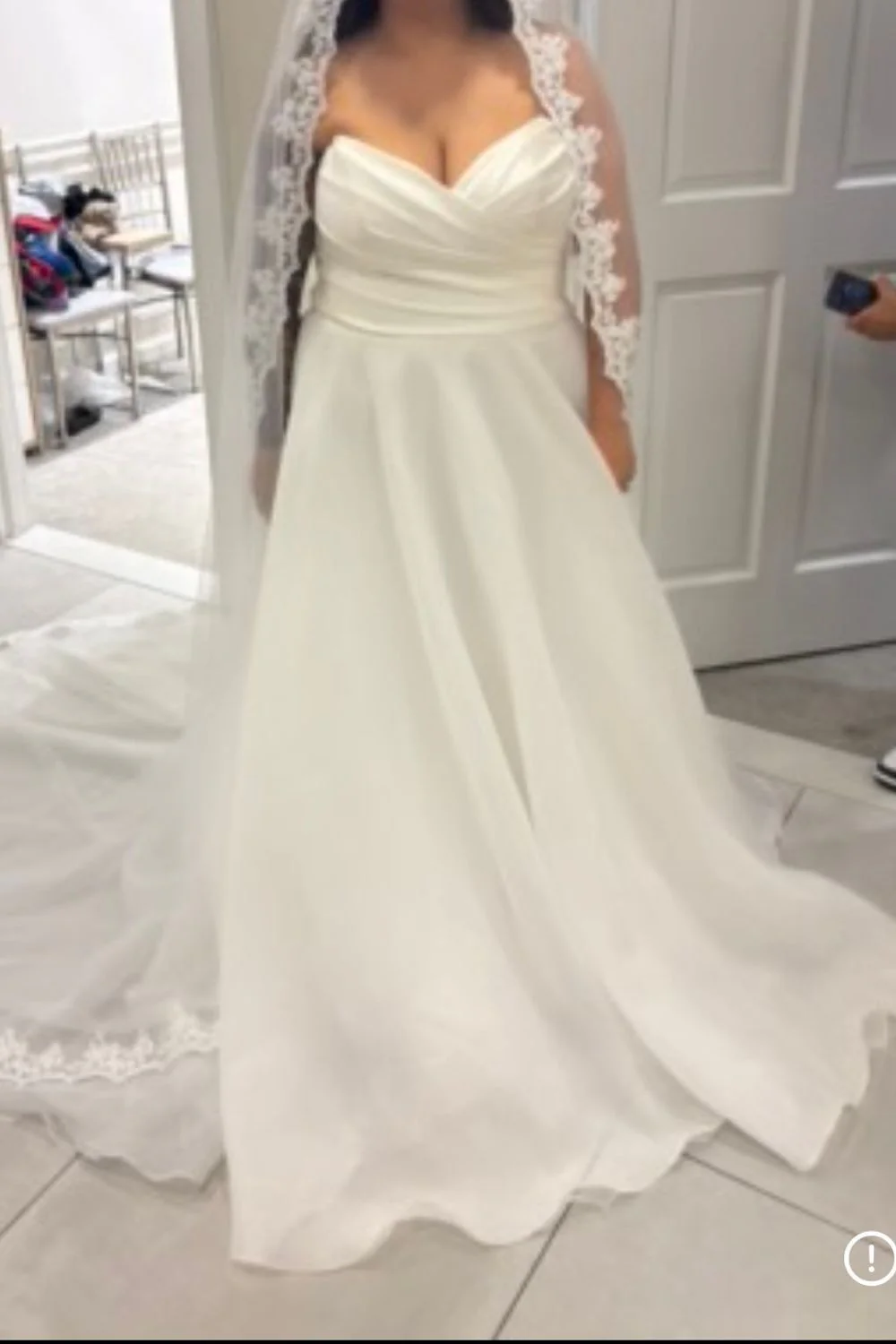 Couture gown - Image 3