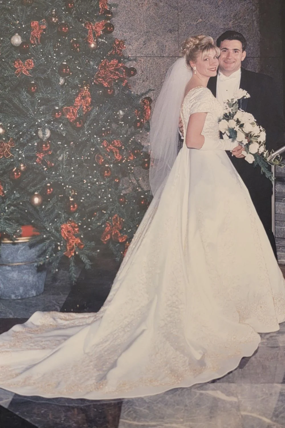 Custom Ballgown with Gloves, veil and Petticoat - Image 5