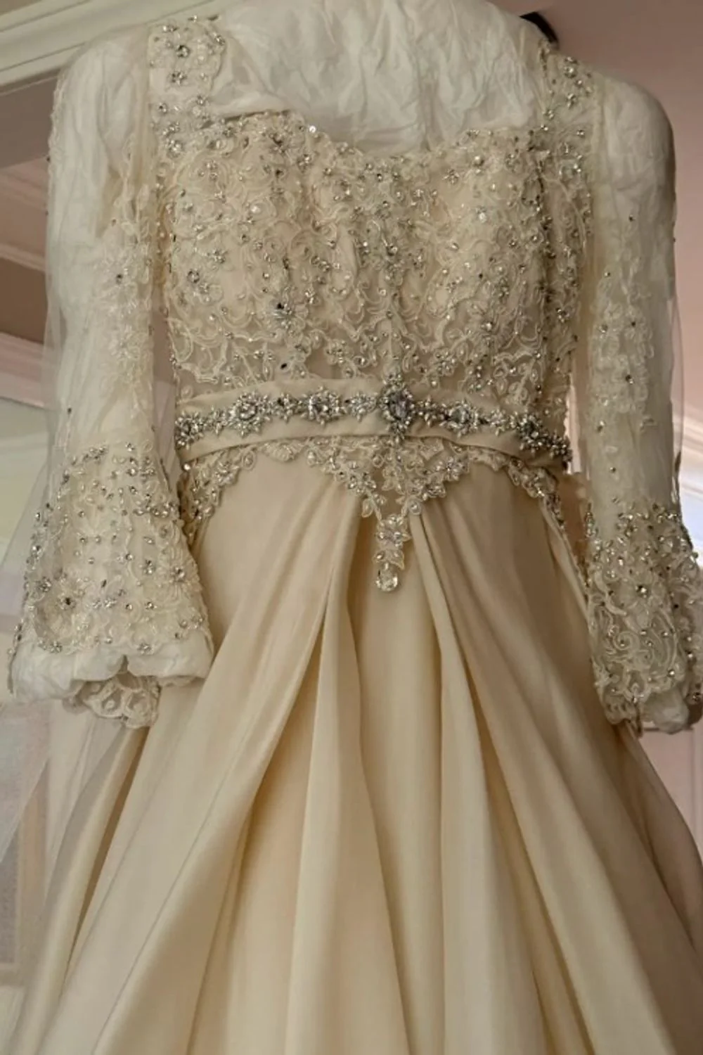 Custom Ballgown with Veil - Image 10
