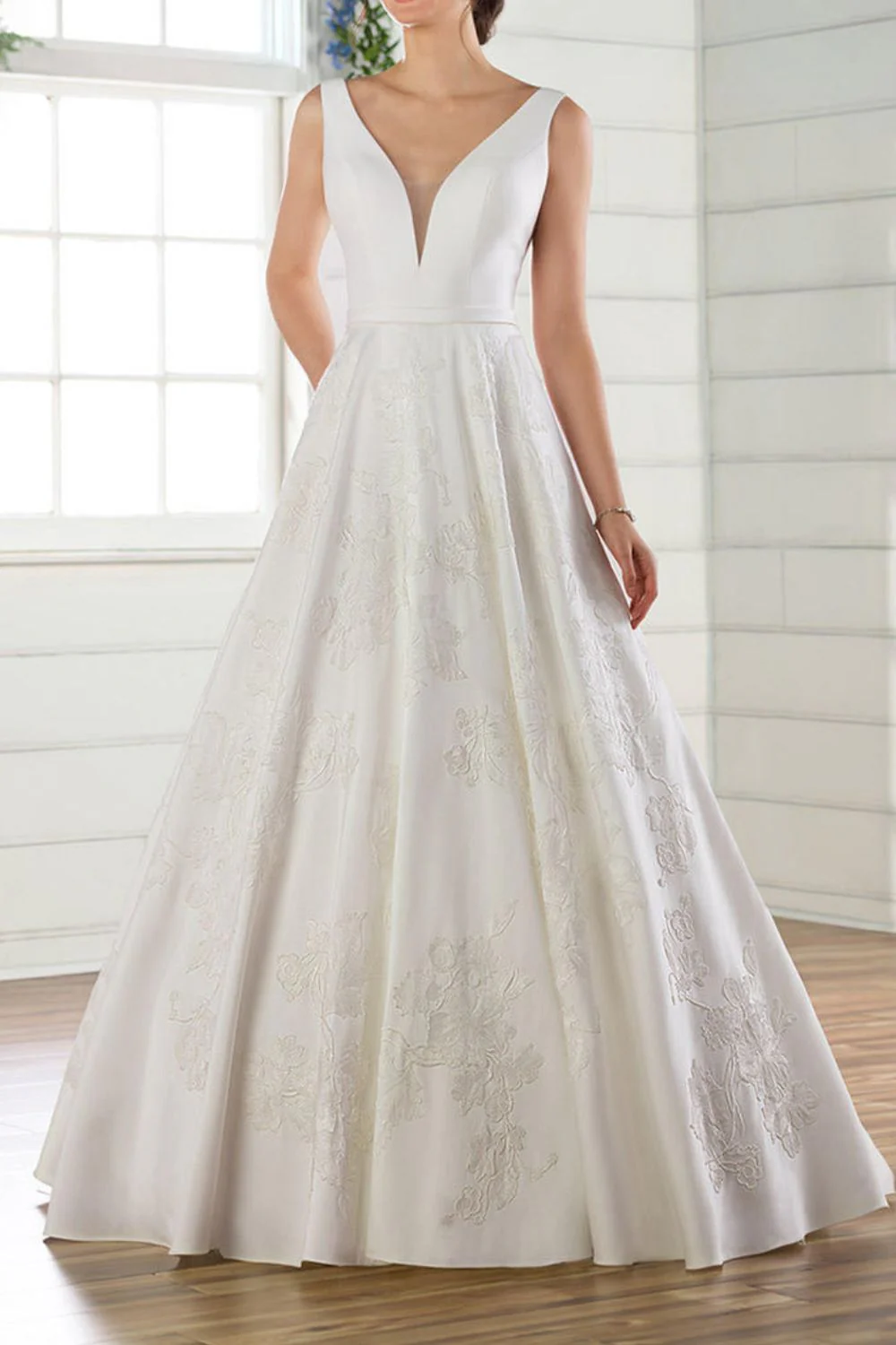 D2639 - Image 2