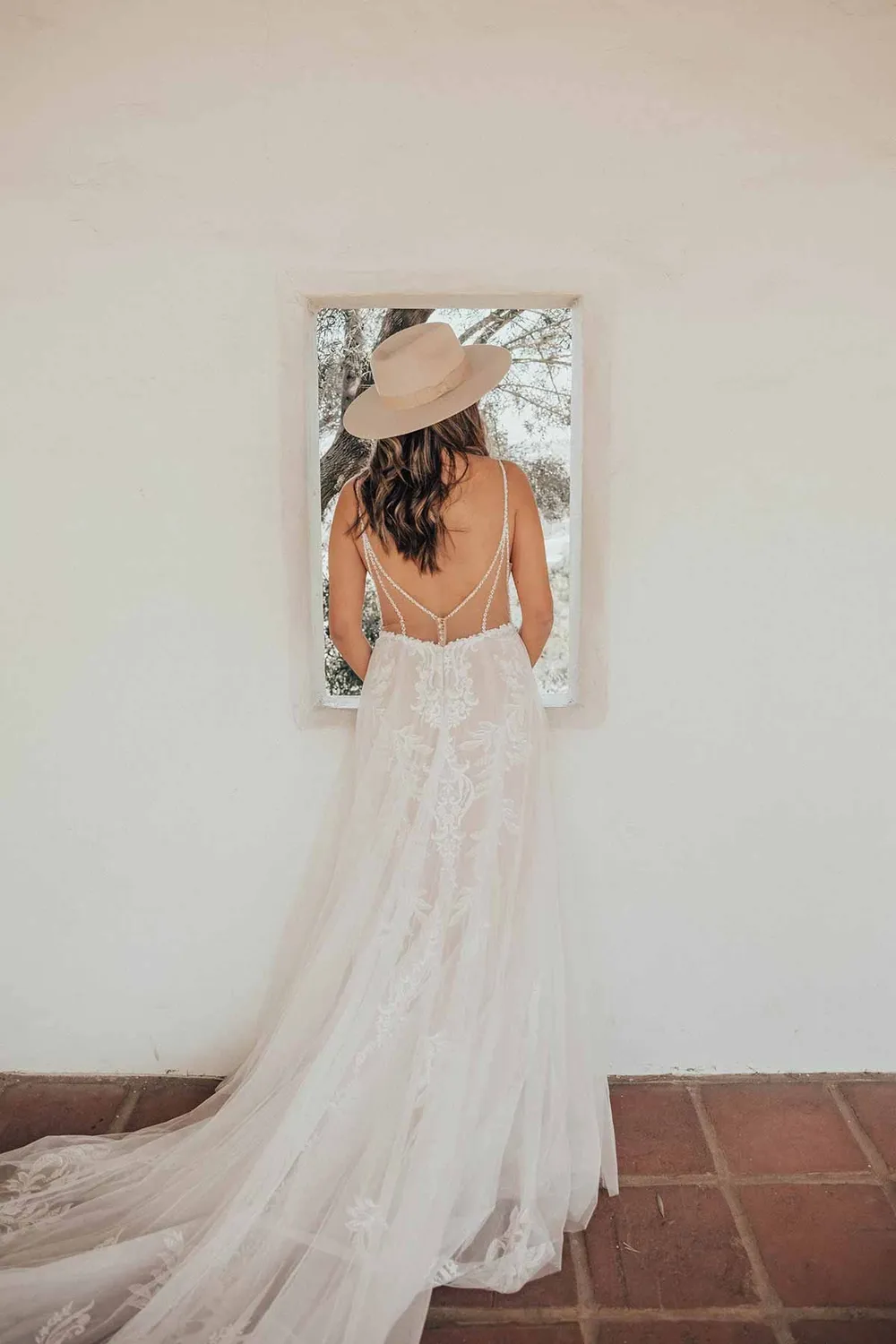 D3324 - Image 2