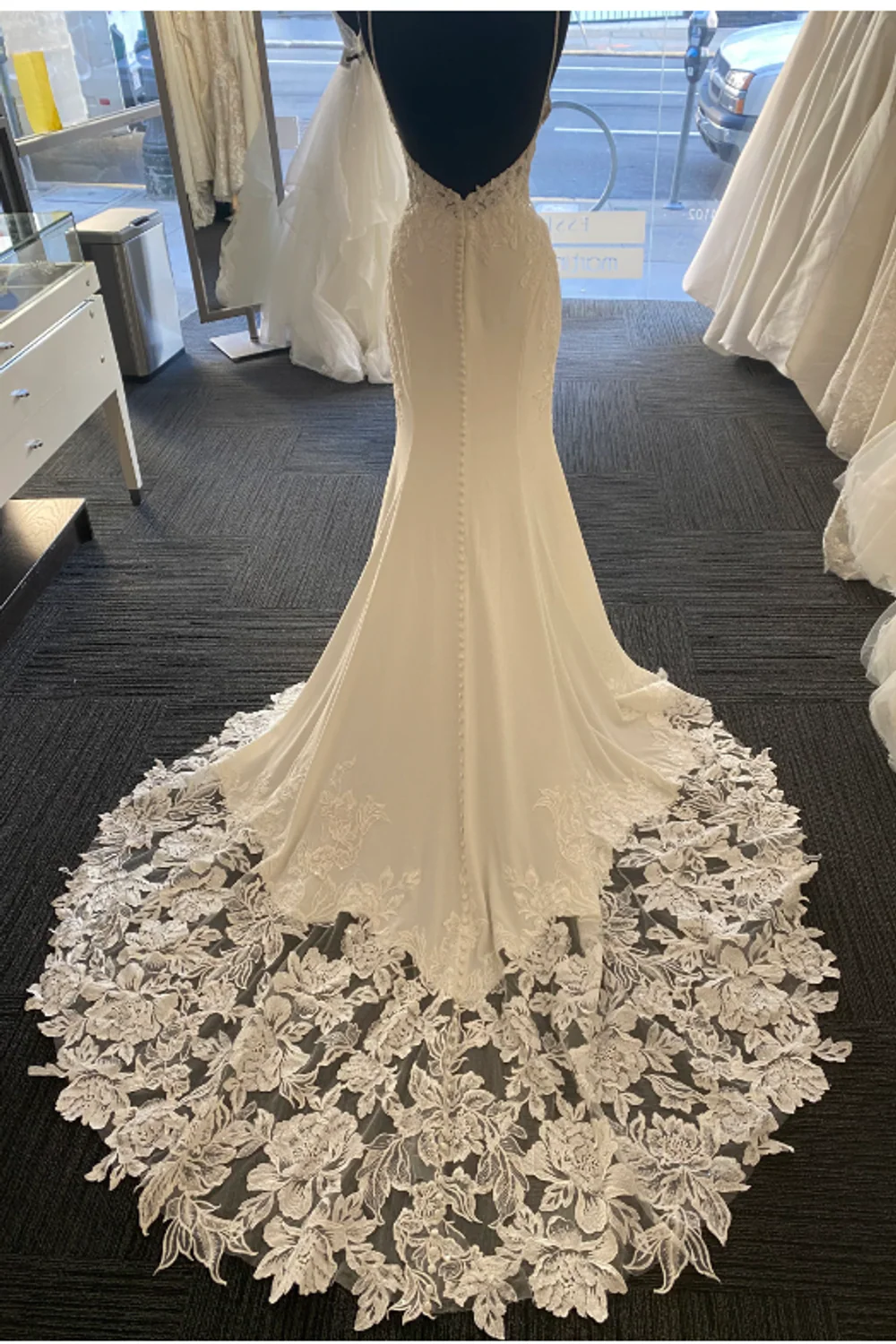 D3458 - Image 2