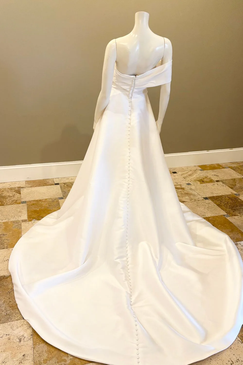 D3570 - Image 10