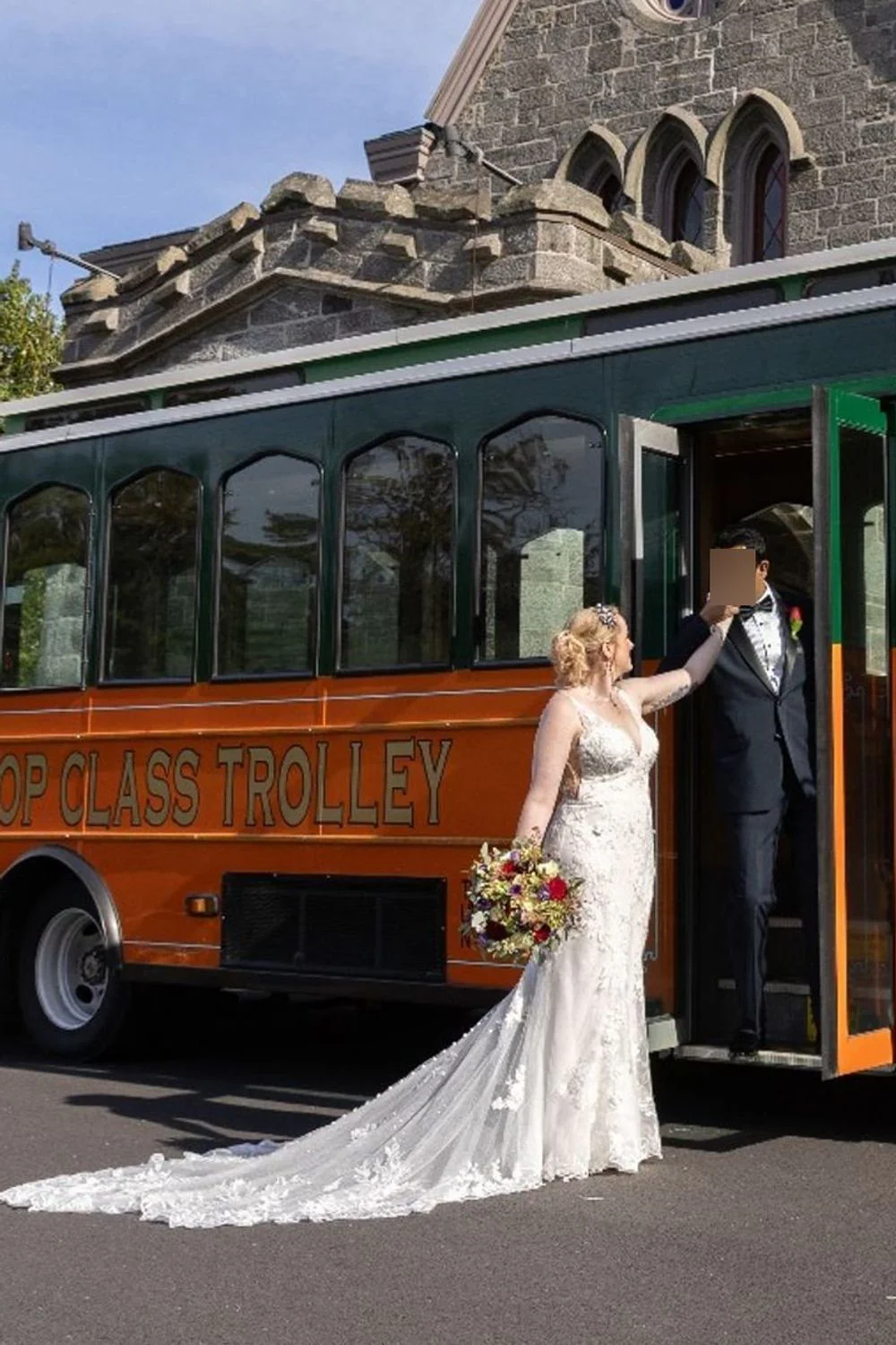 D3657 with Veil - Image 12