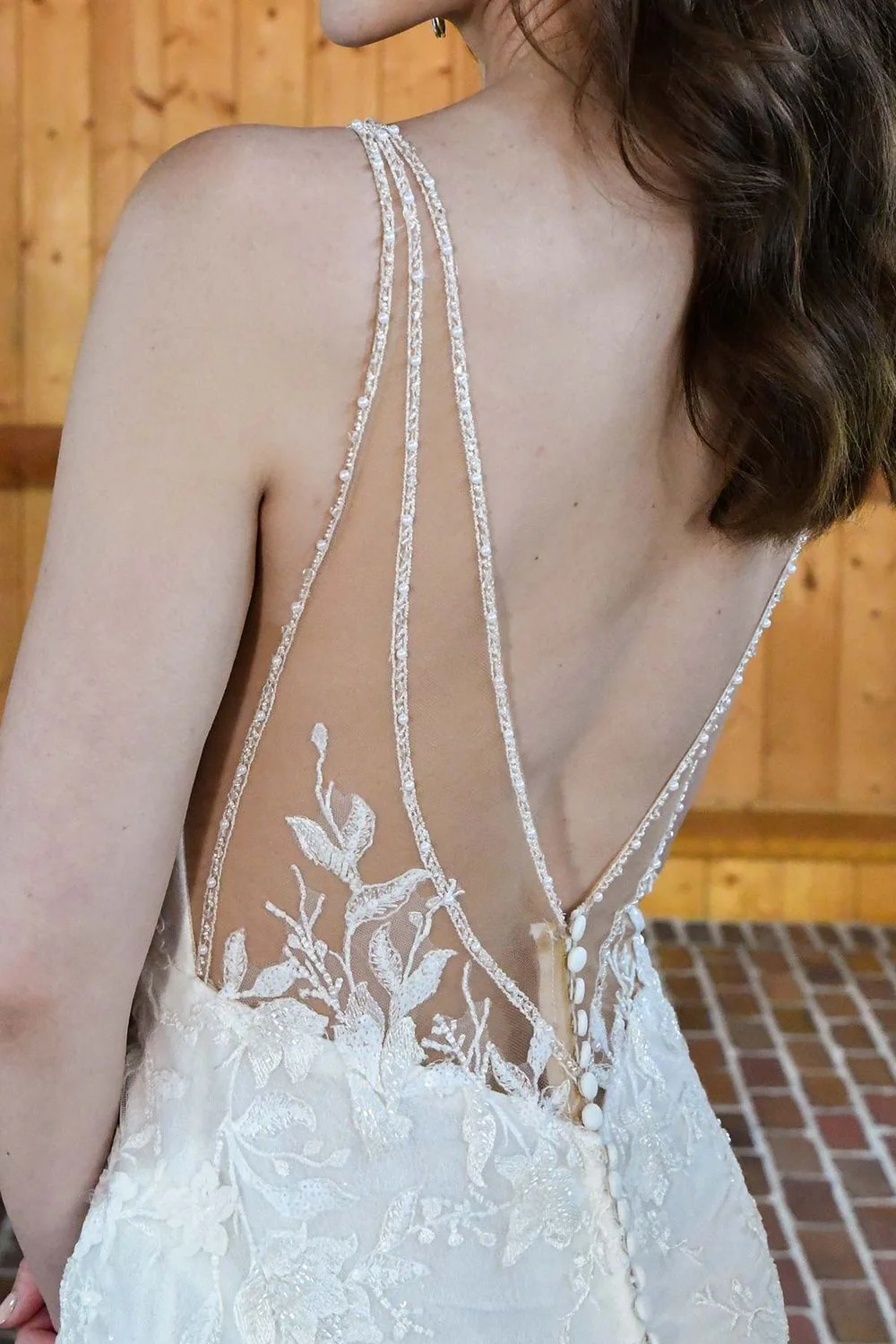 D3657 with Veil - Image 6