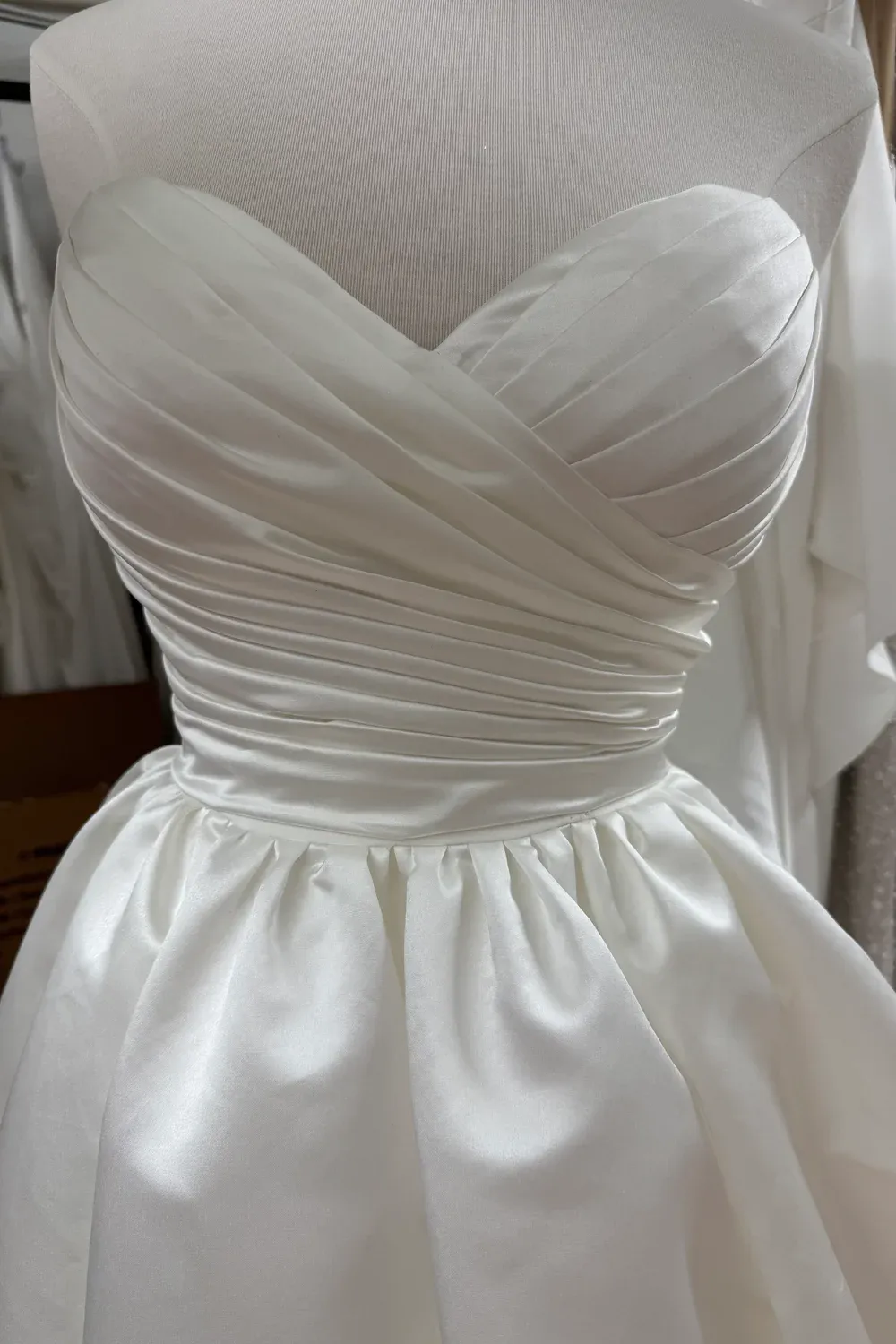 D3753 - Image 3
