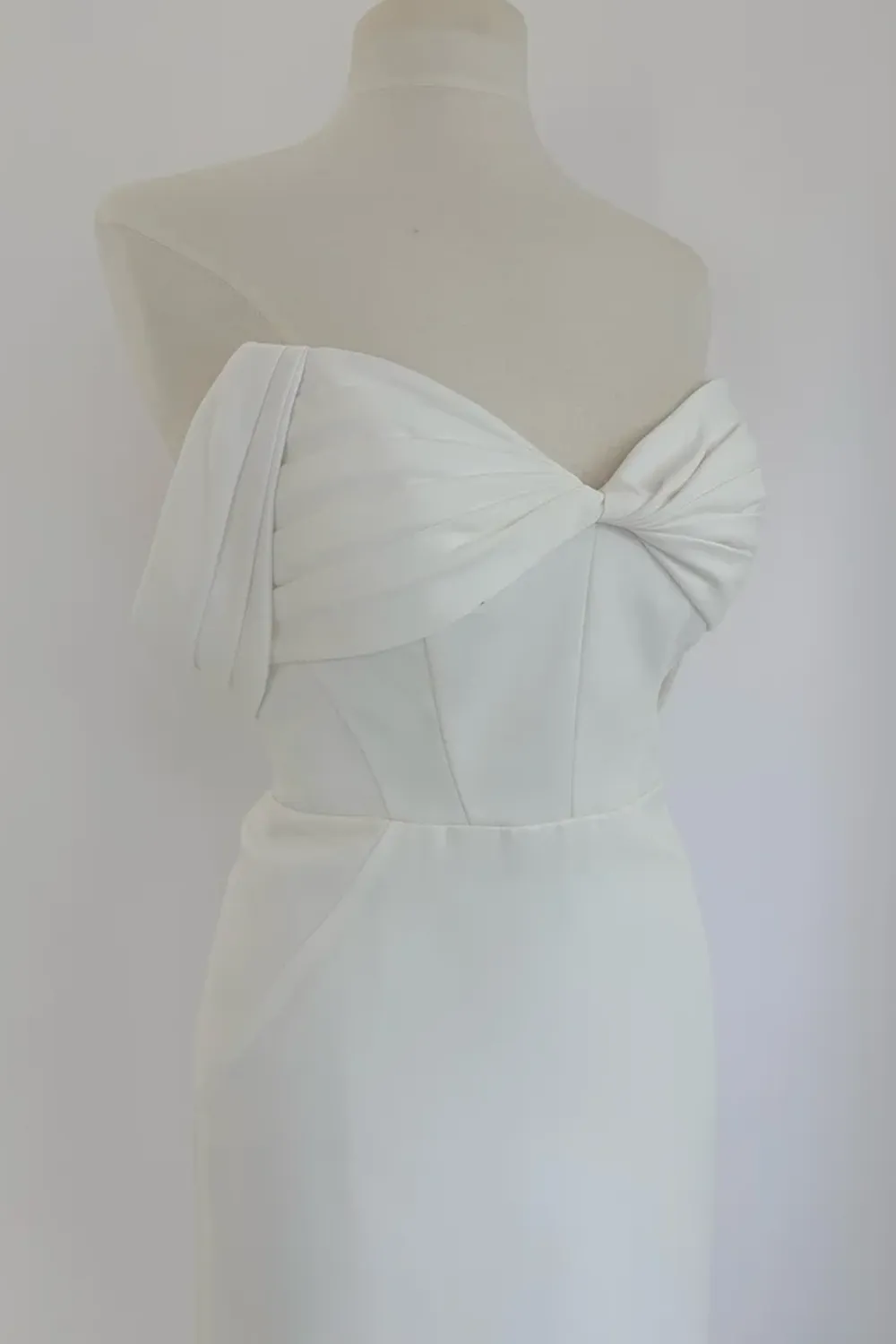 D3755 - Image 2