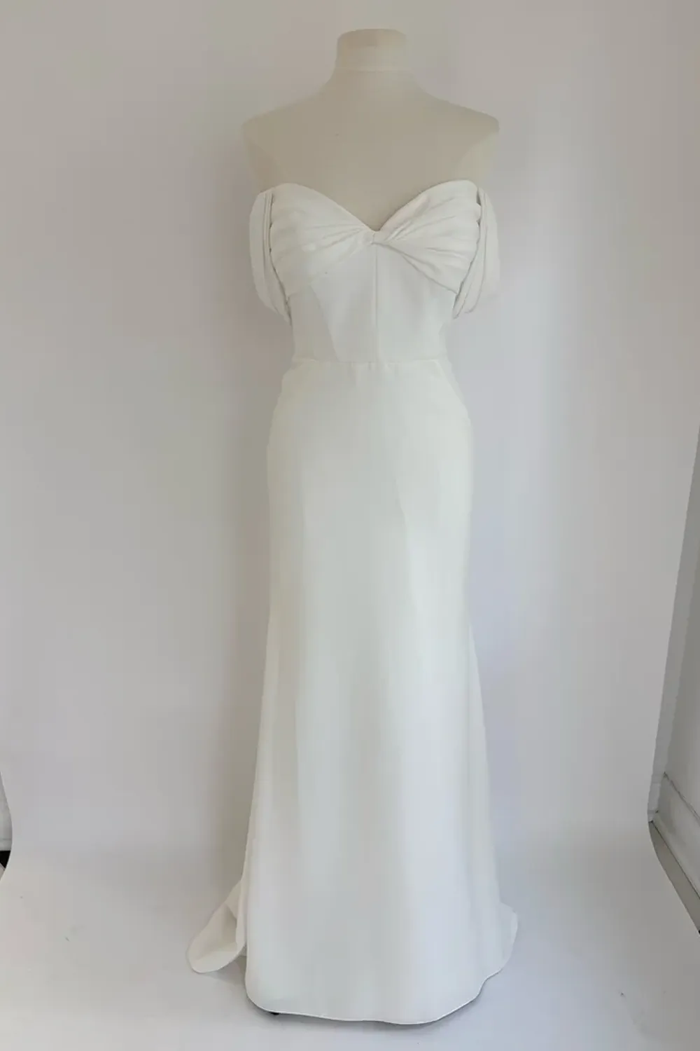 D3755 - Image 3