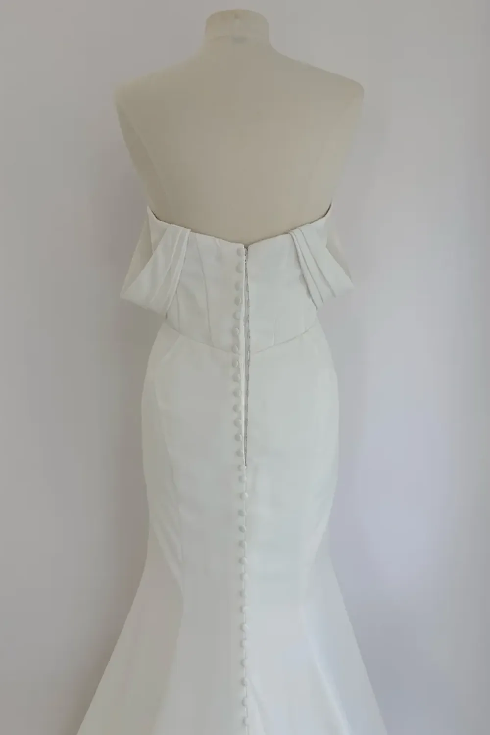 D3755 - Image 4