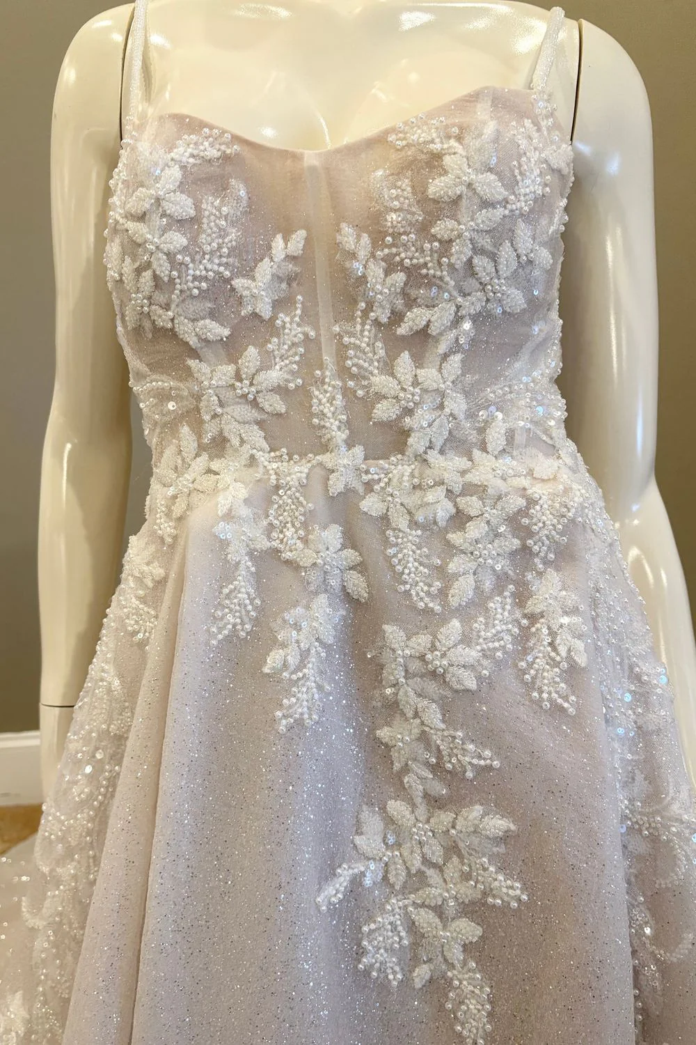D3812 - Image 4