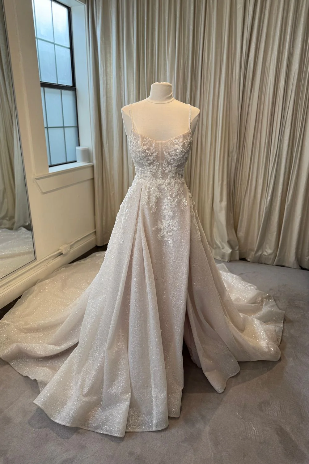 D3812 - Image 3