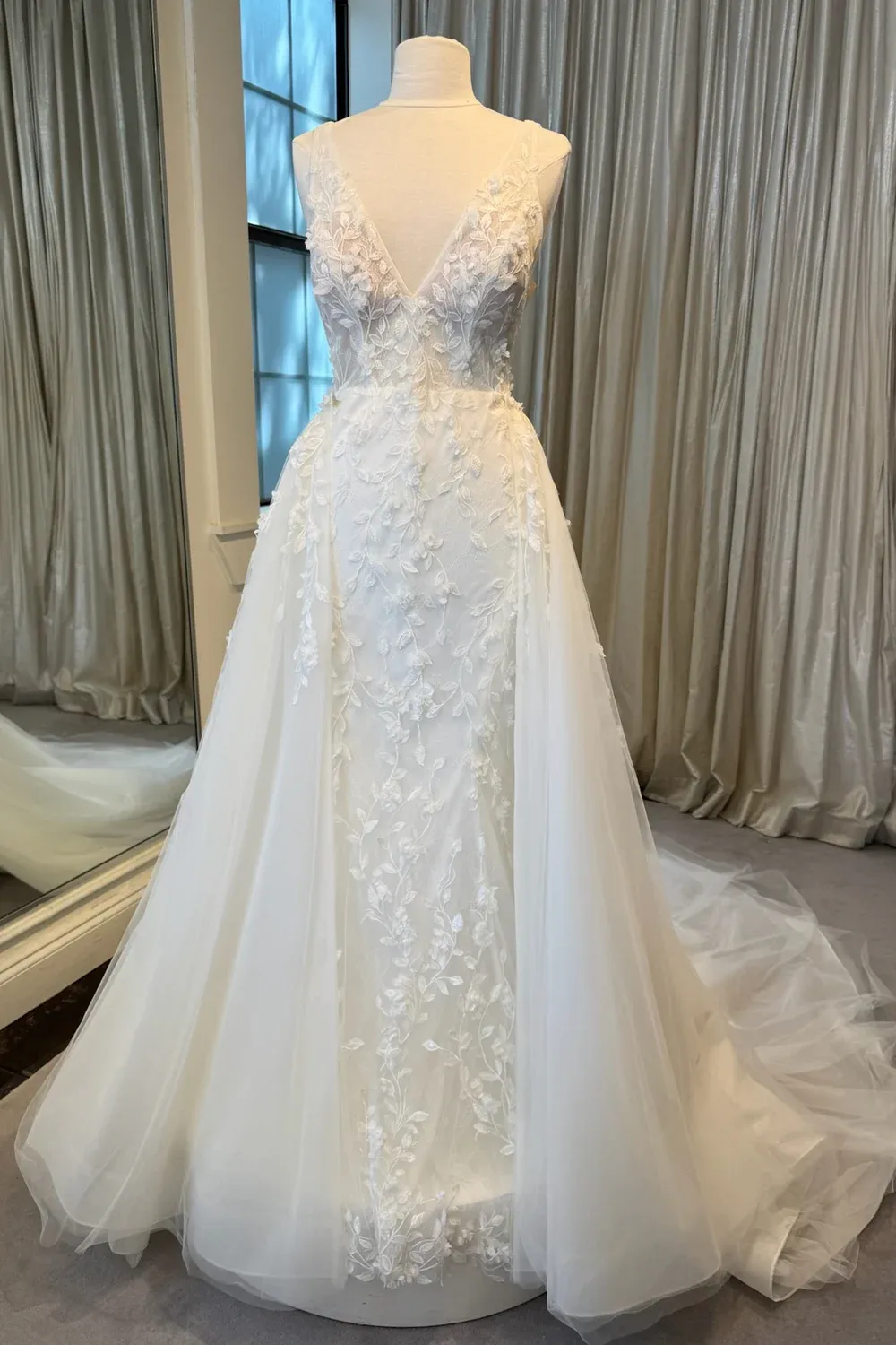 D3881 - Image 5