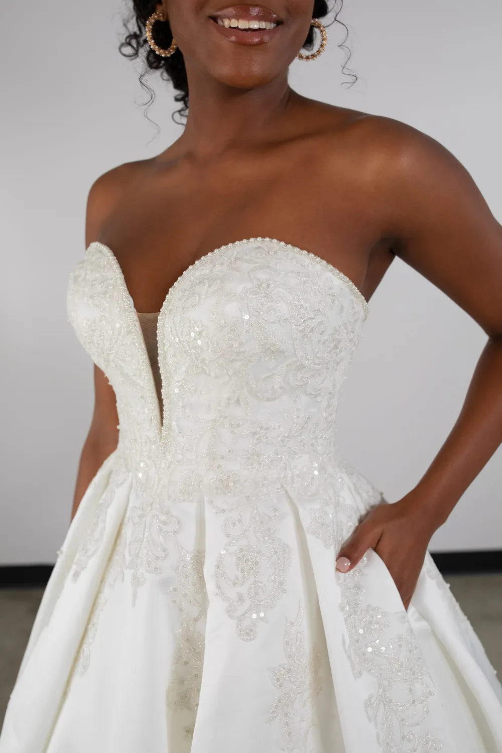 D3977 - Image 3