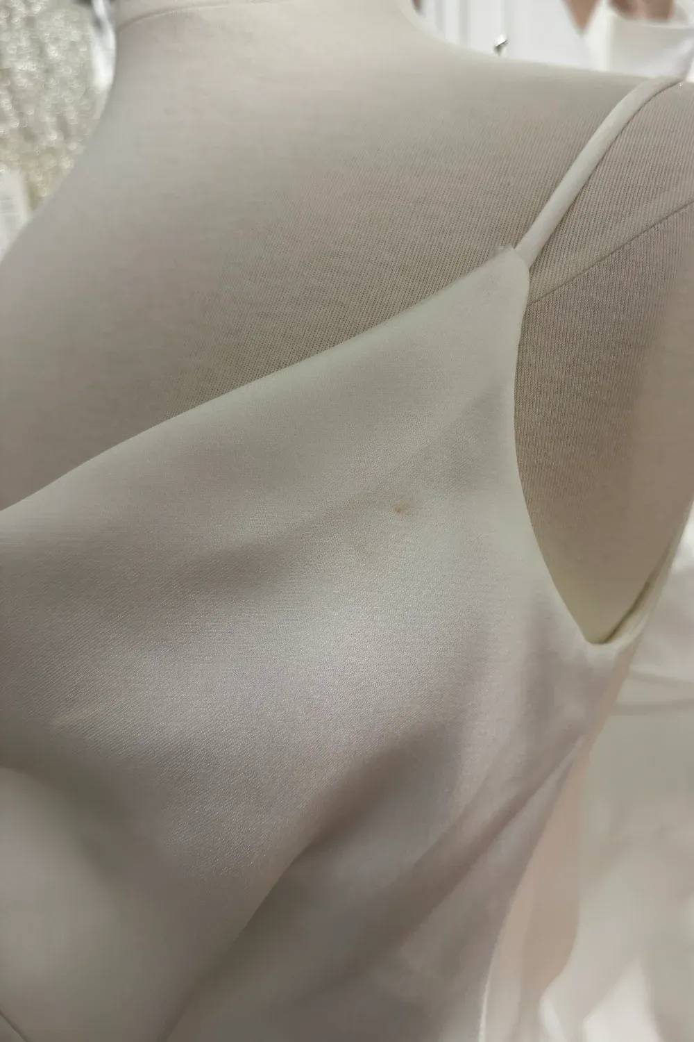 D3981 - Image 10
