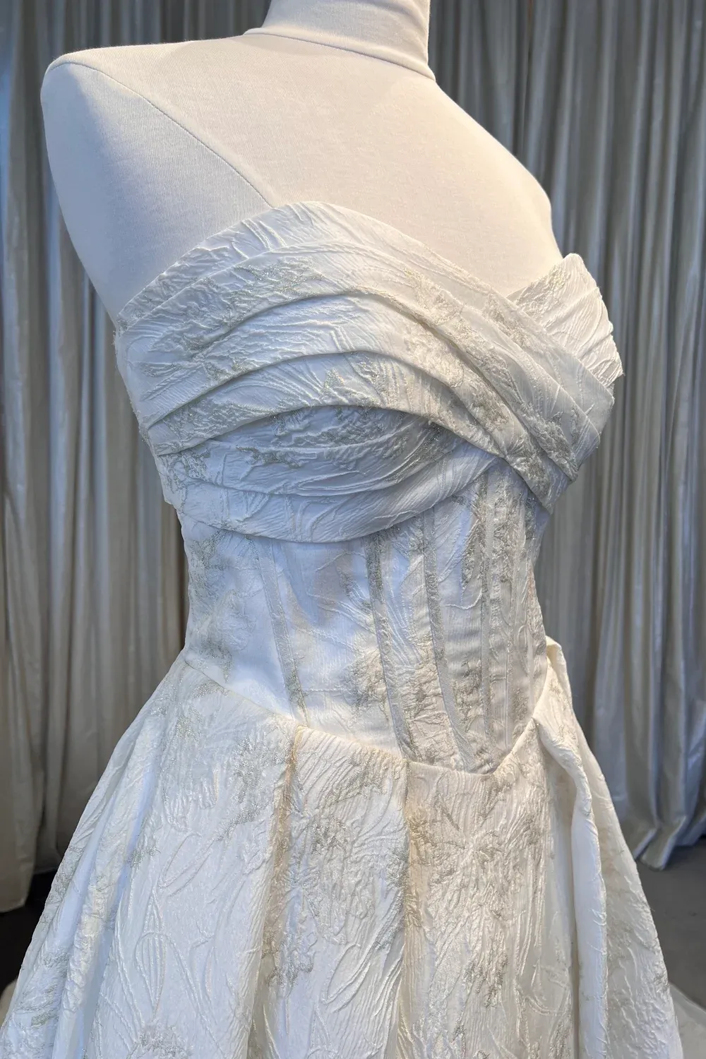 D4080 - Image 5