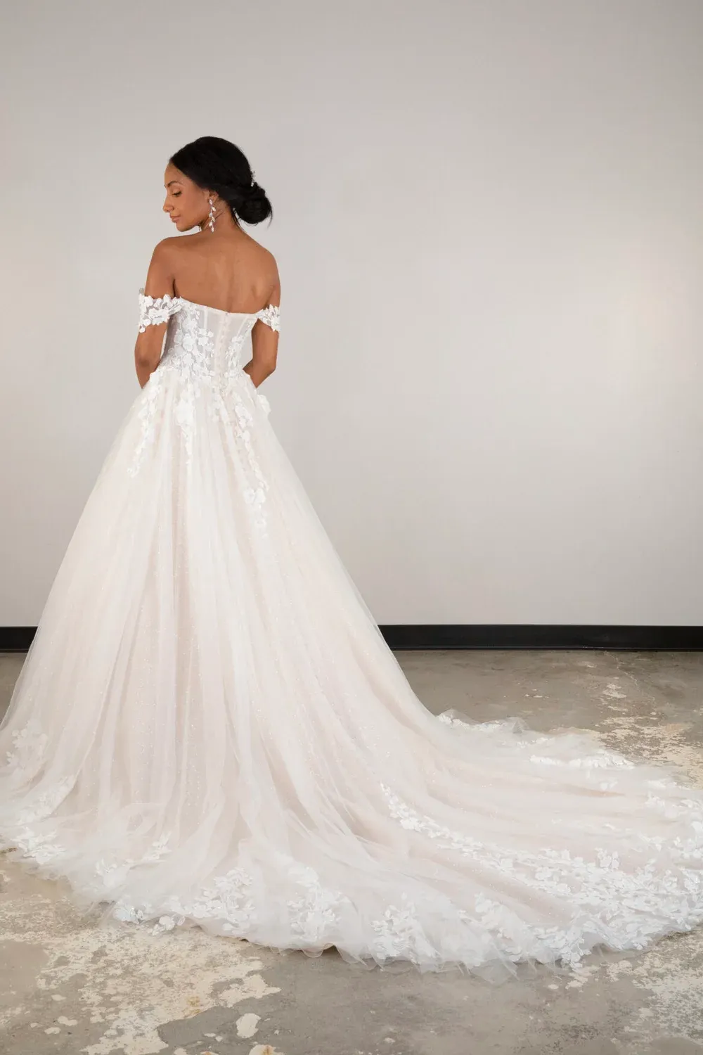 D4106 - Image 2