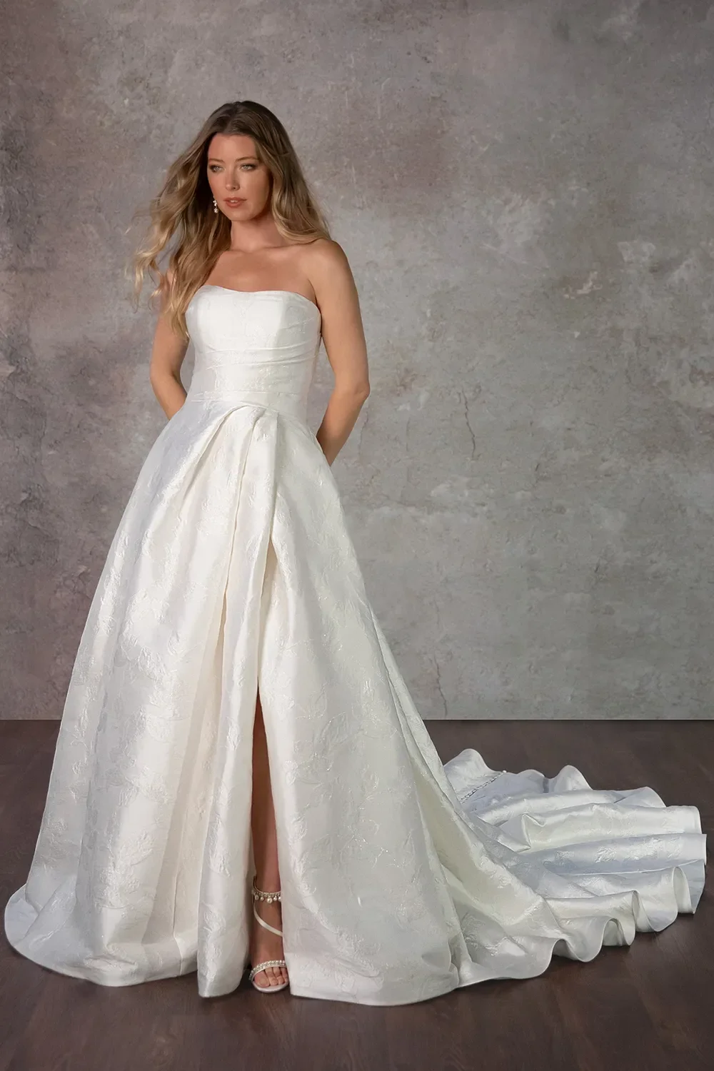 D4187 - Image 3