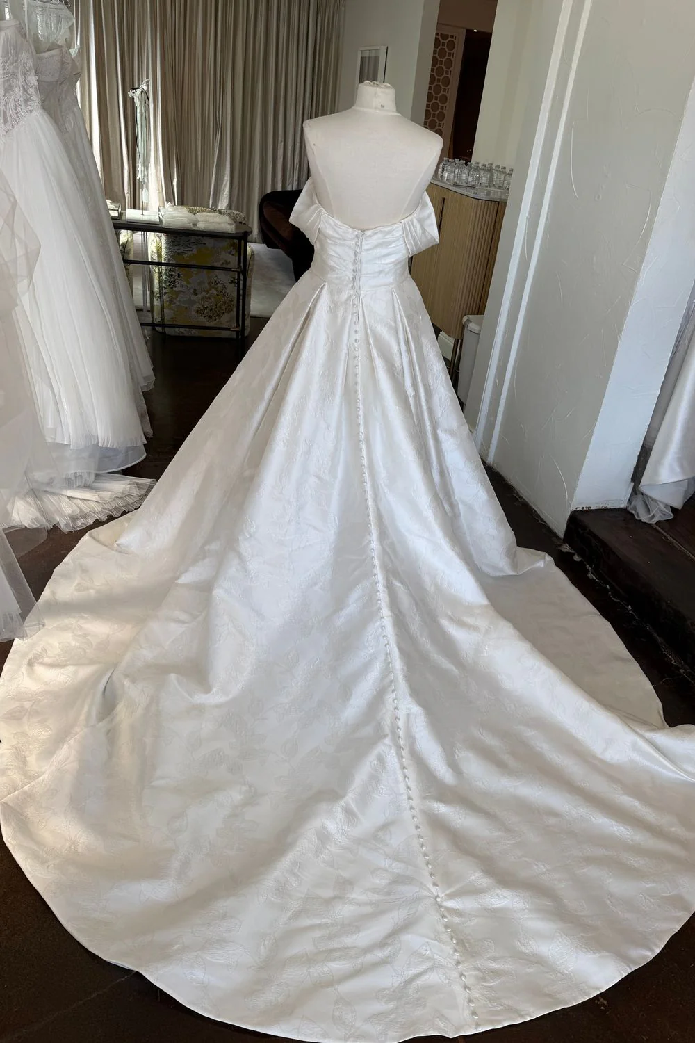 D4187 - Image 6