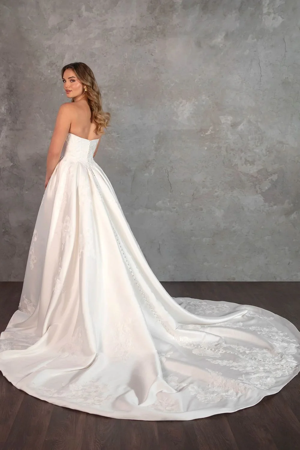 D4265 - Image 2