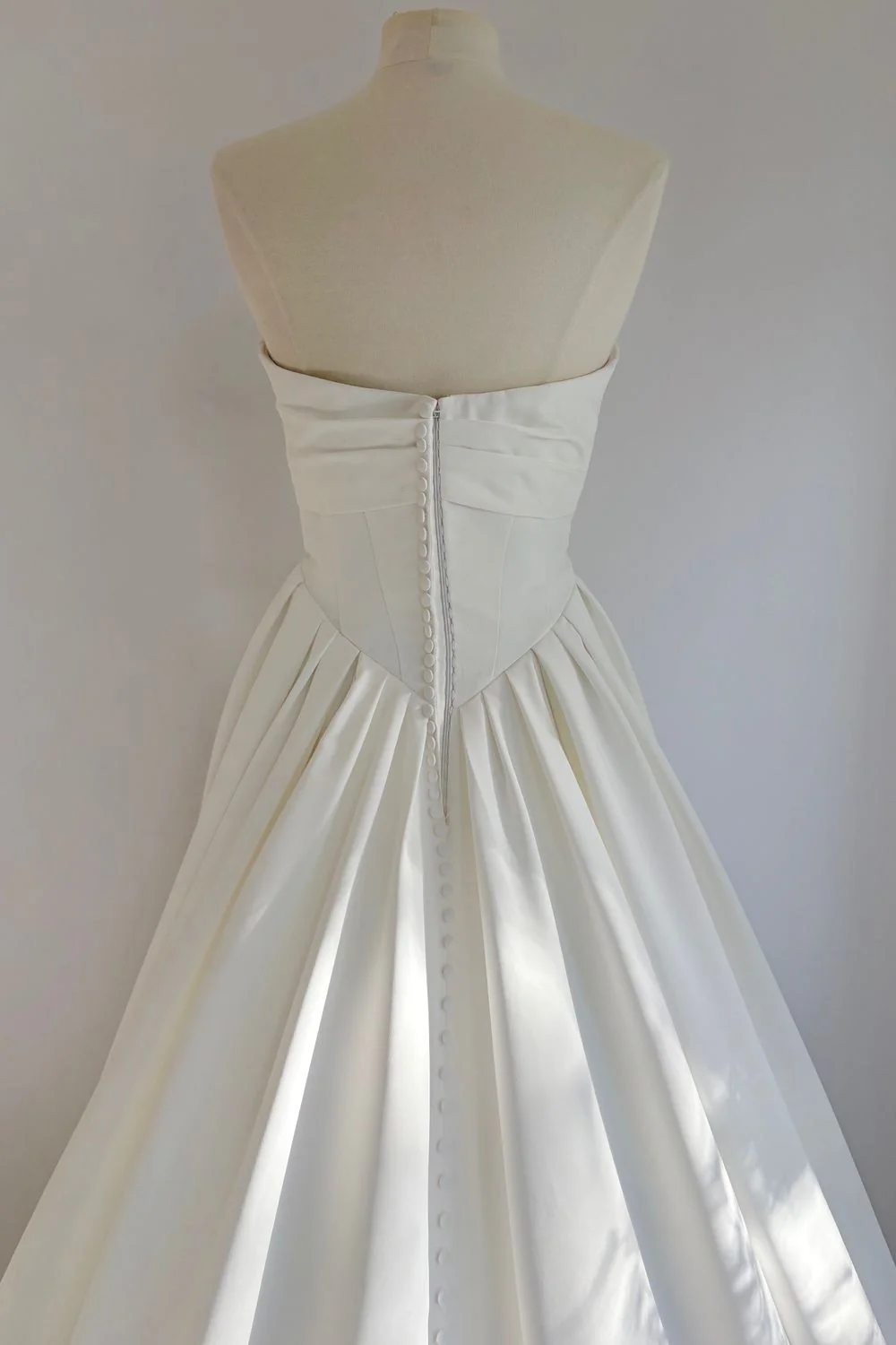 D4269 - Image 4