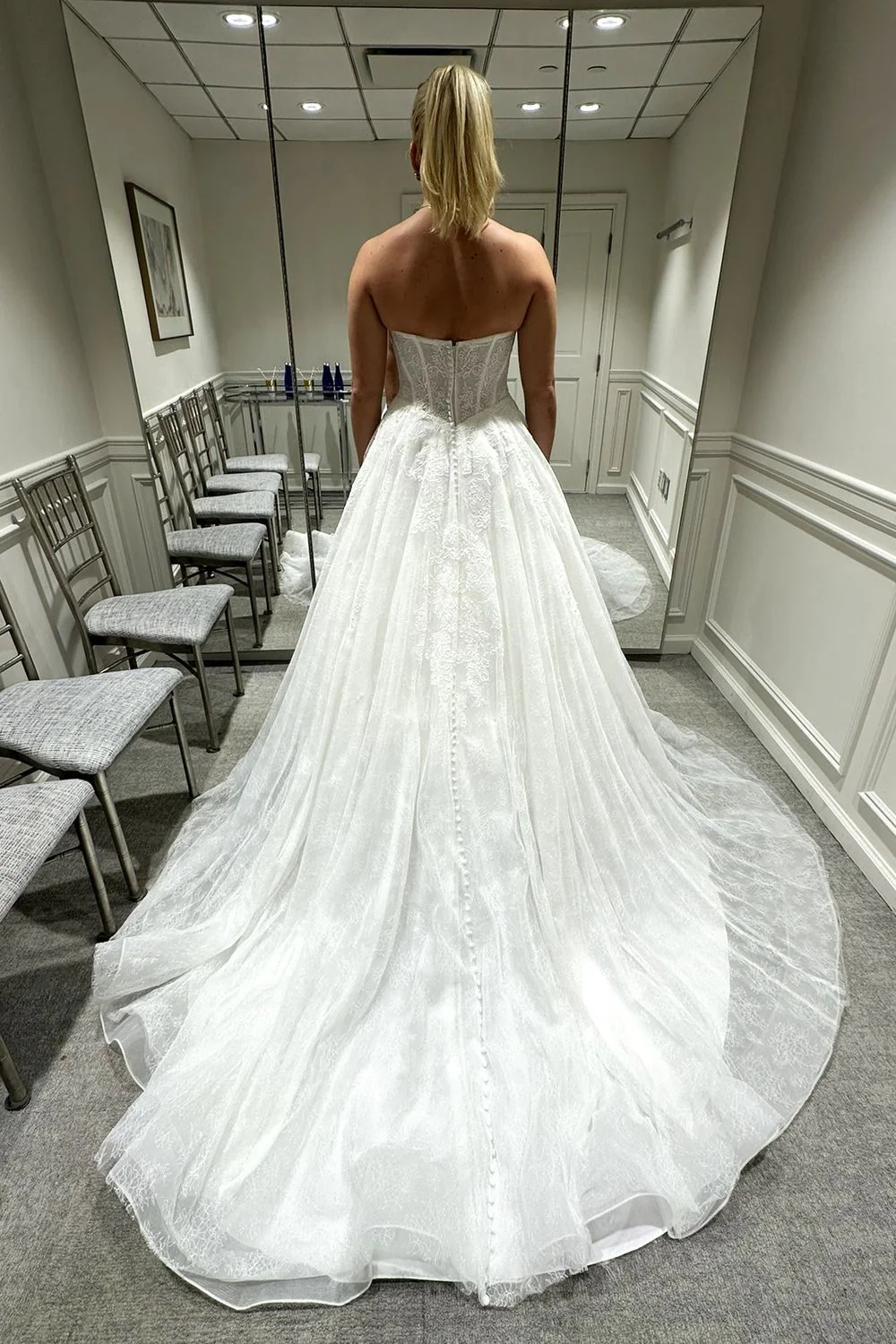 D4270 - Image 2