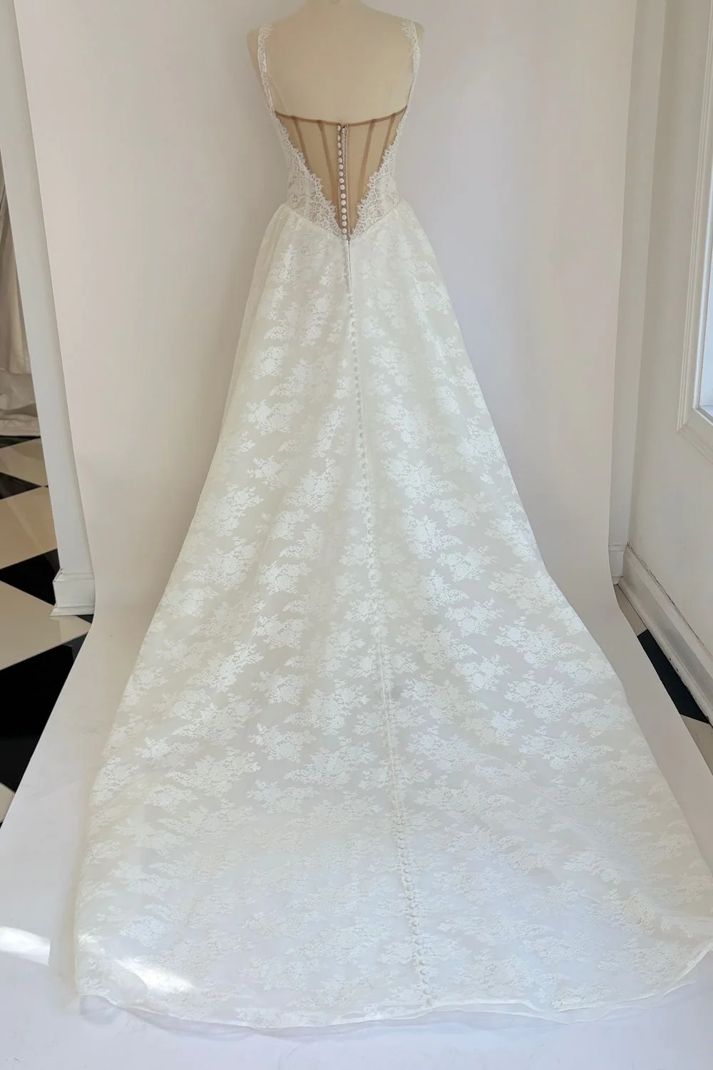 D4315 - Image 4
