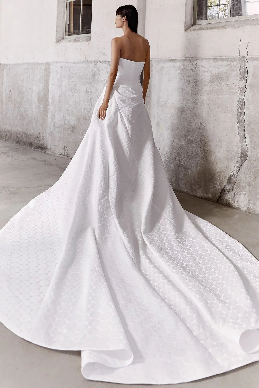 DRAPED FLOWER JACQUARD GOWN - Image 2