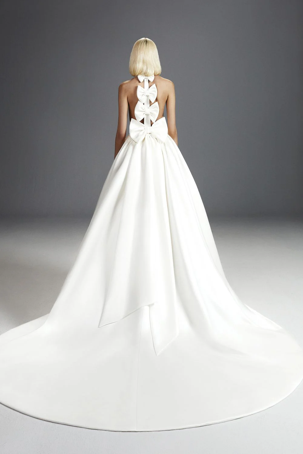 DREAMY BOW GOWN - Image 2