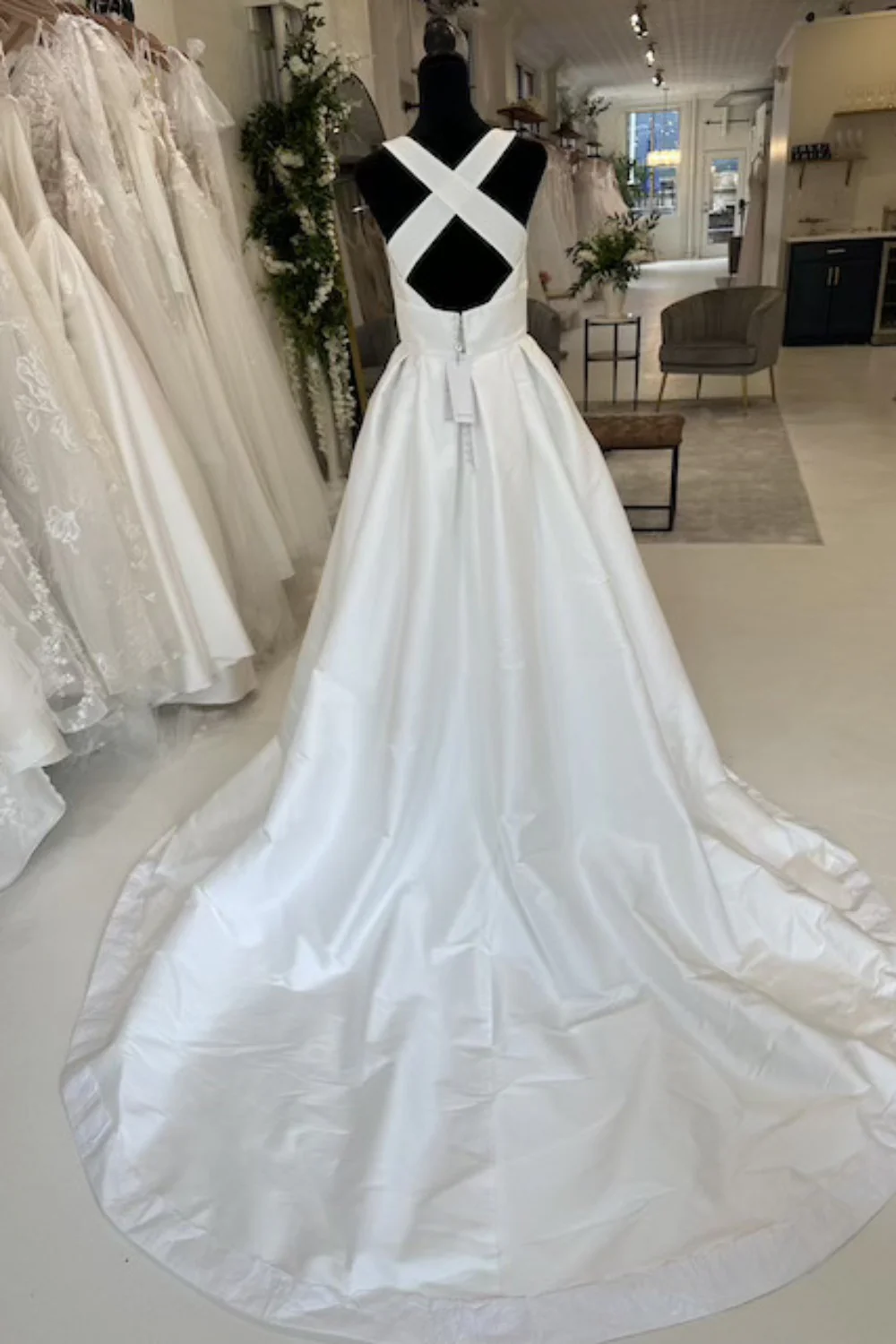 Dress 166 Jesus Peiro Cala Collection - Image 3