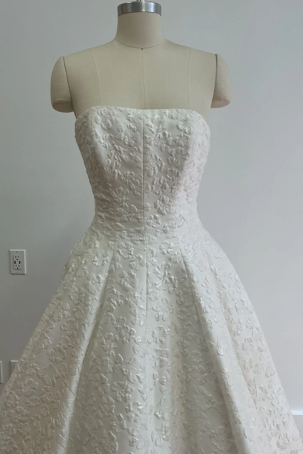 Ella-Ballgown - Image 4