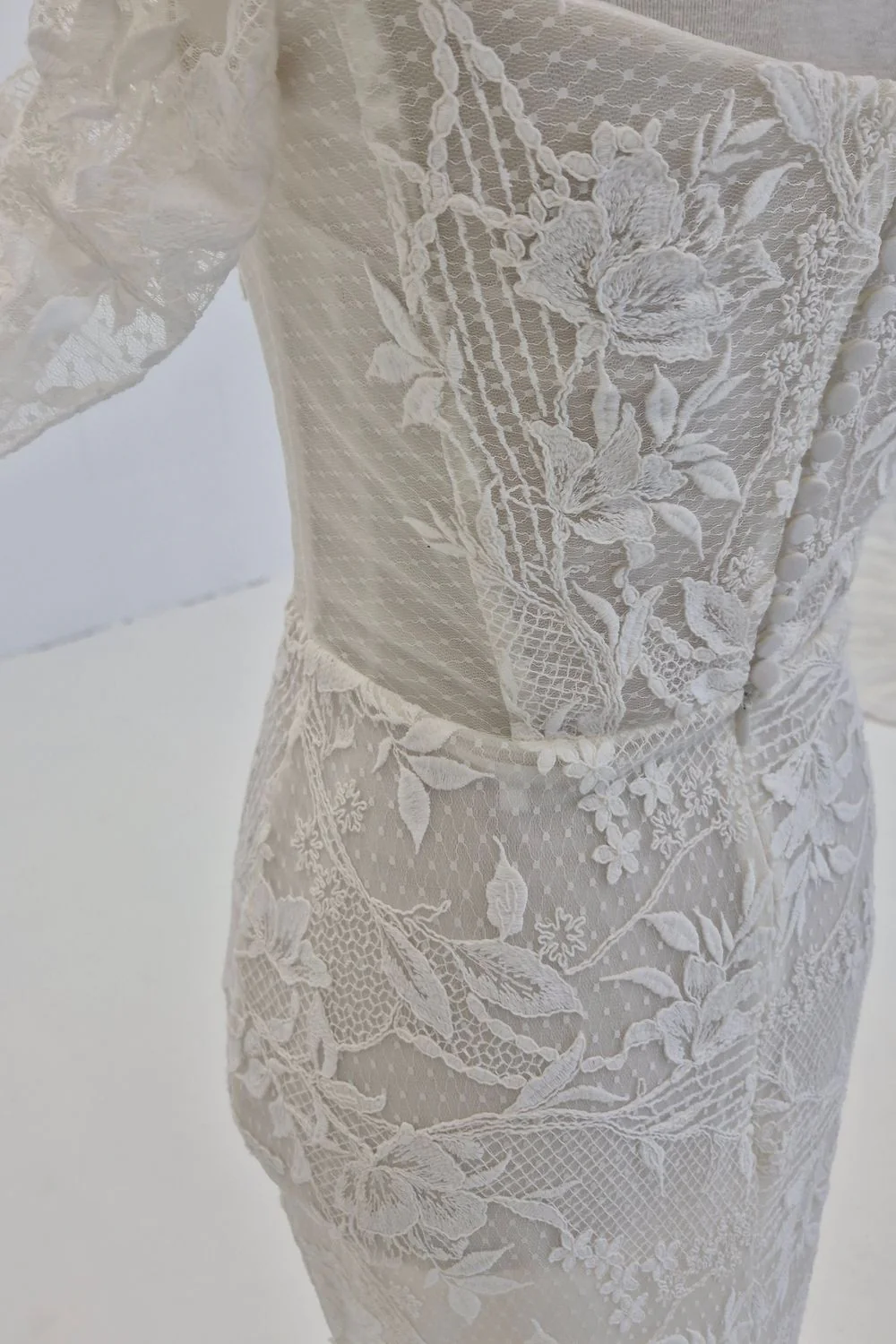 Elodie - Image 11