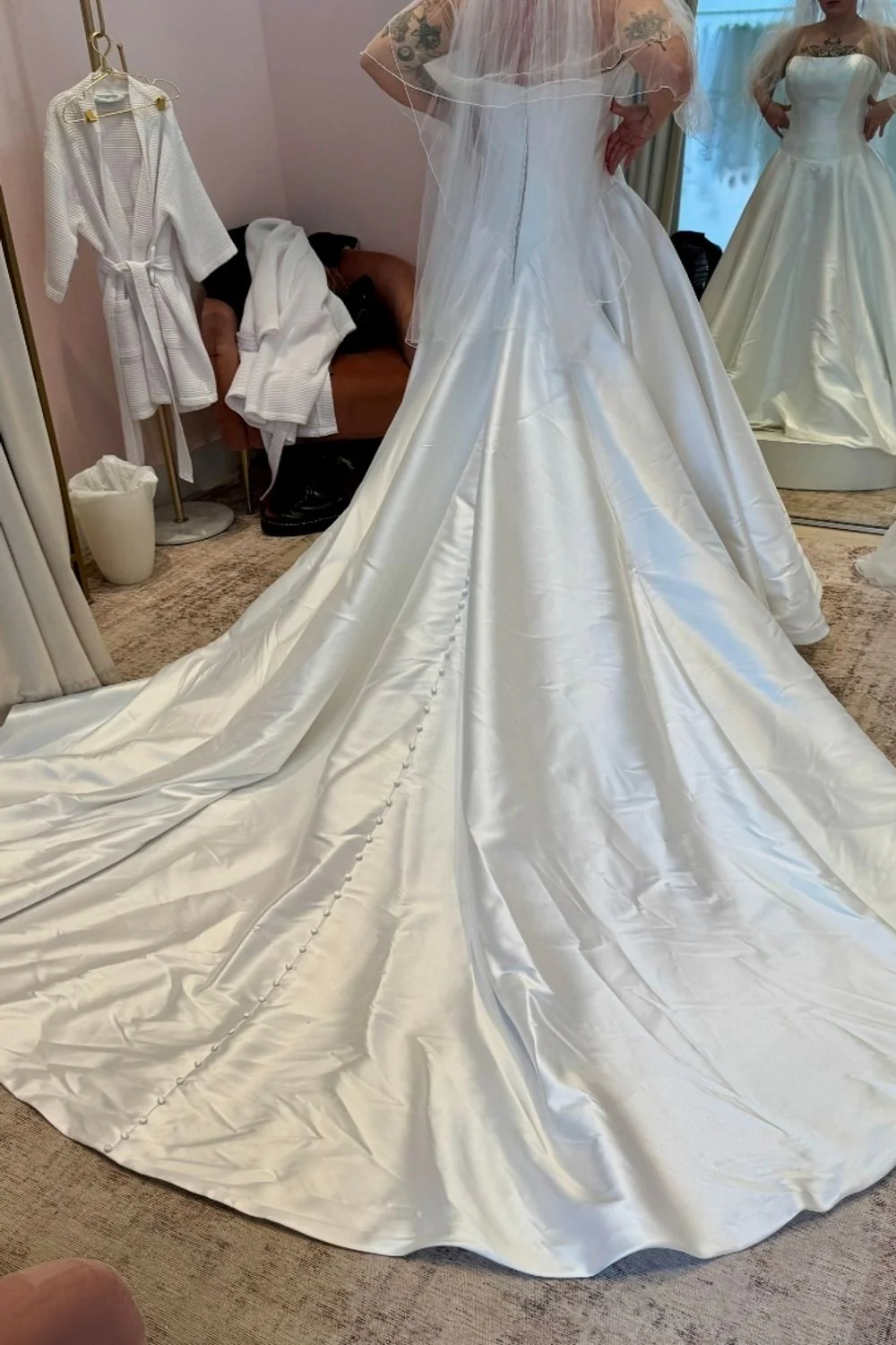 Emmanuelle - Image 4
