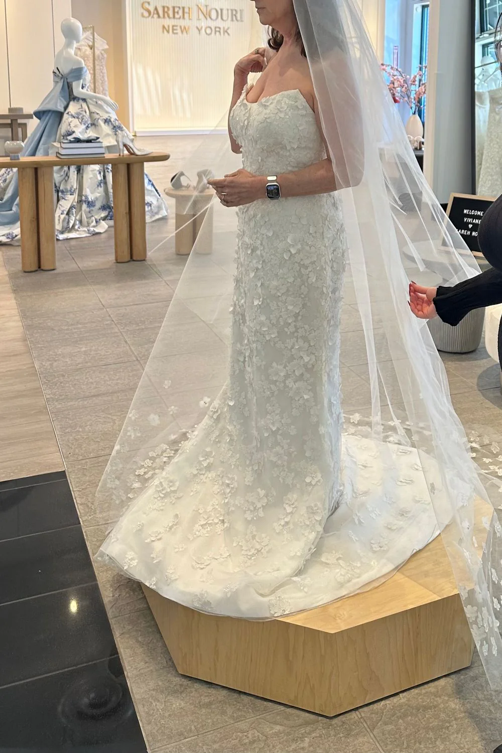 Enchantment with Custom Veil - Image 4