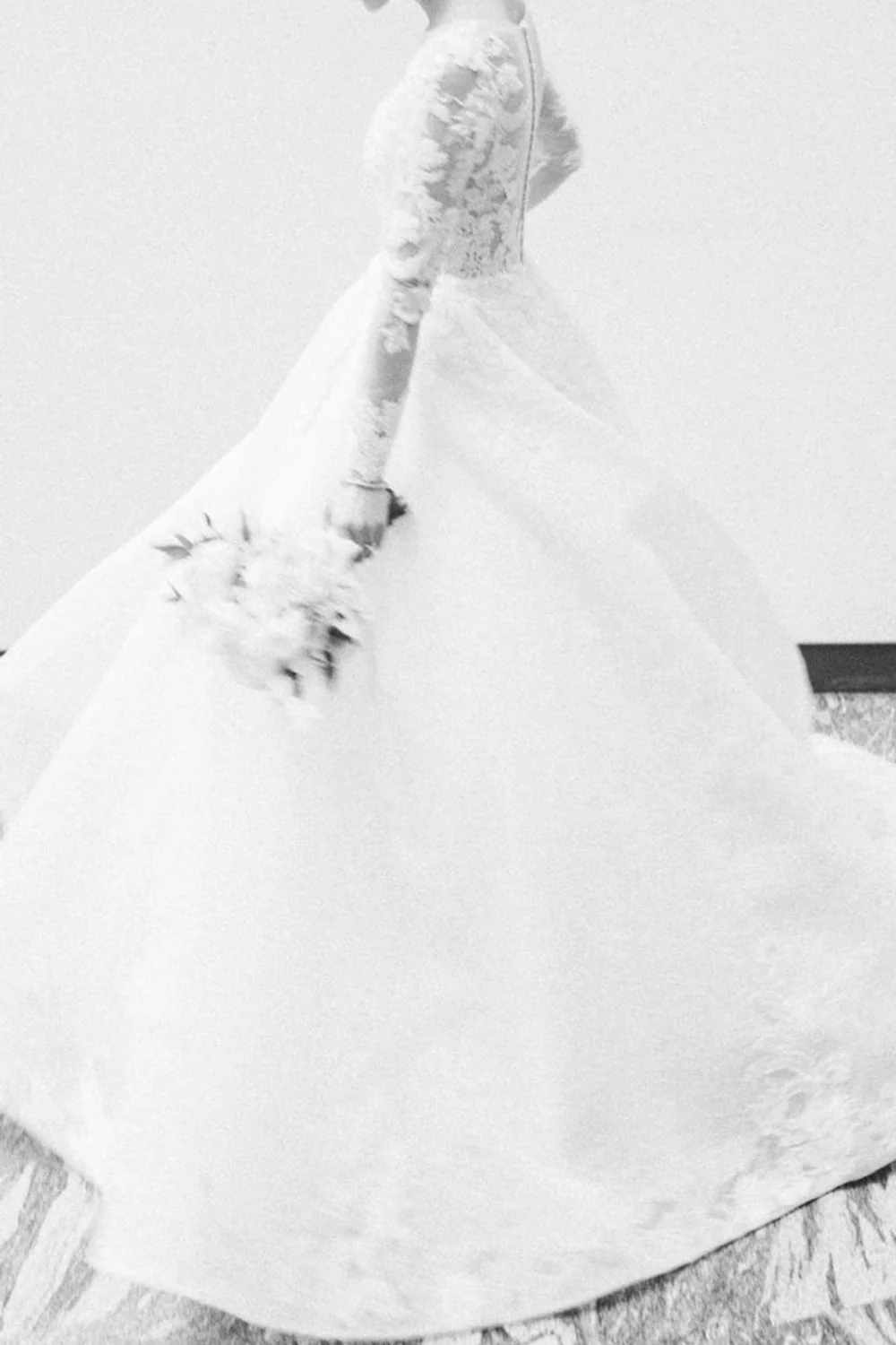 Epic with Veil - Image 4