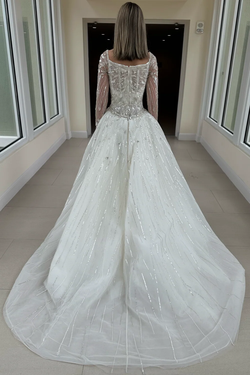 Fall 2022 Look 18 - Image 3