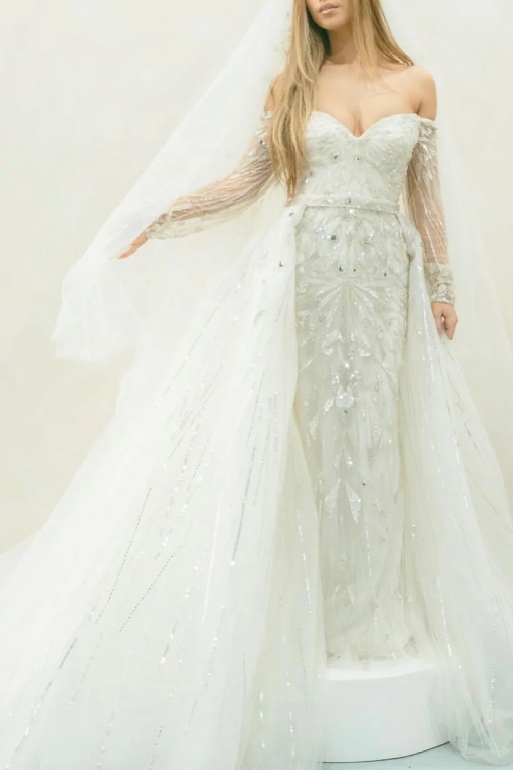 Fall 2022 Look 18 - Image 5