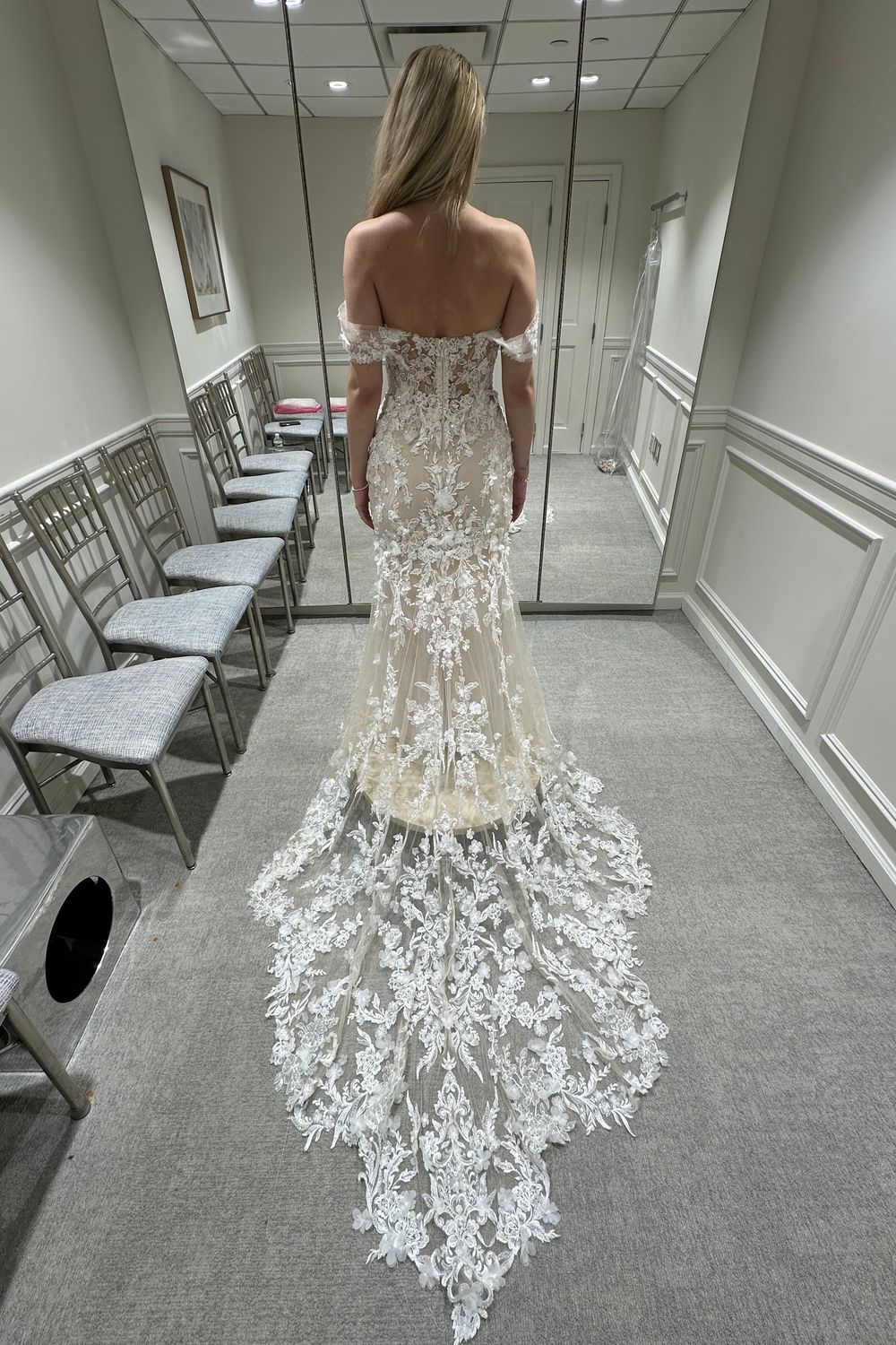 Farrah with Veil (Bel Aire Bridal Veil V7440C) - Image 2