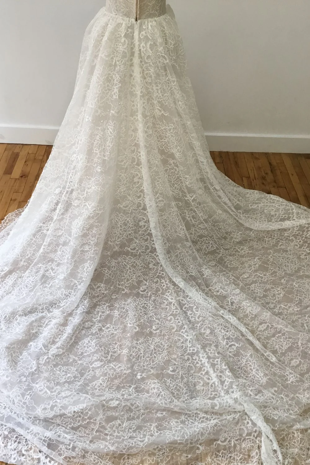 Faye - Image 4